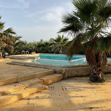 Mazet Du Pecheur Villa Saint-Laurent-dʼAigouze Екстериор снимка