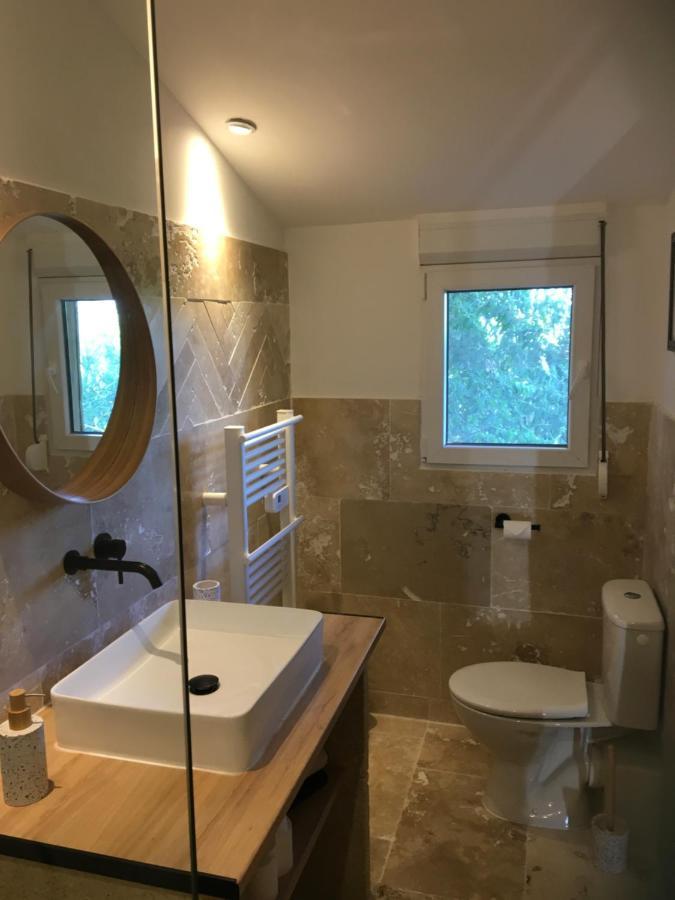 Mazet Du Pecheur Villa Saint-Laurent-dʼAigouze Екстериор снимка
