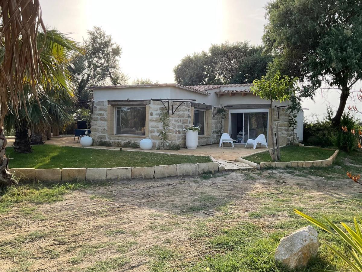 Mazet Du Pecheur Villa Saint-Laurent-dʼAigouze Екстериор снимка