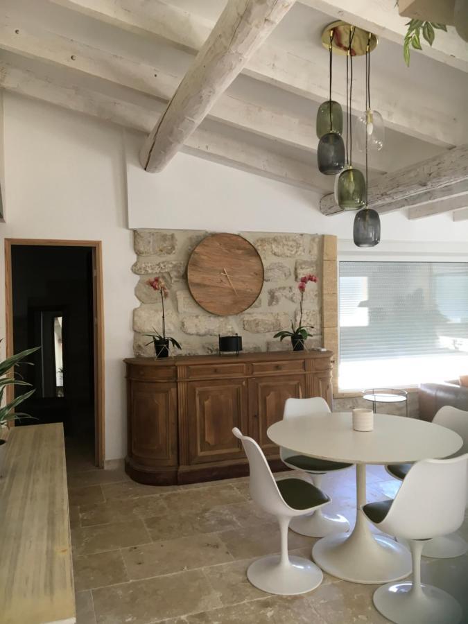 Mazet Du Pecheur Villa Saint-Laurent-dʼAigouze Екстериор снимка
